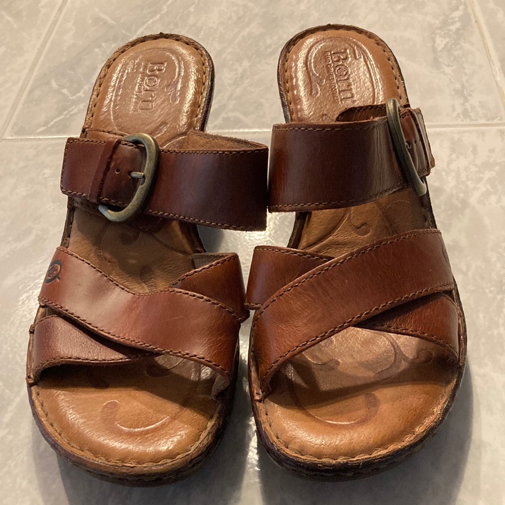 Born woman’s shoes